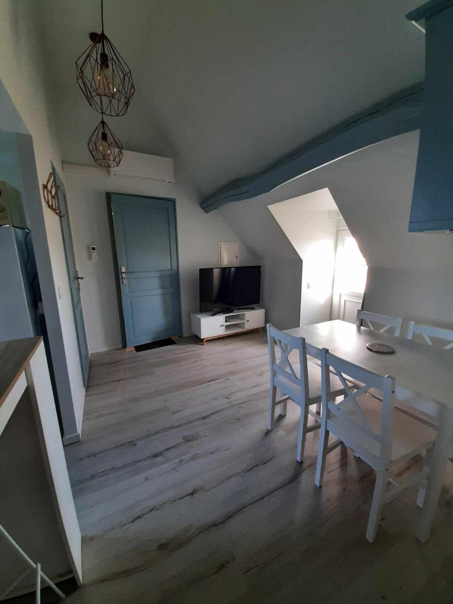 Gite De Charme, Grand Confort Marolles-sous-Lignieres Luaran gambar